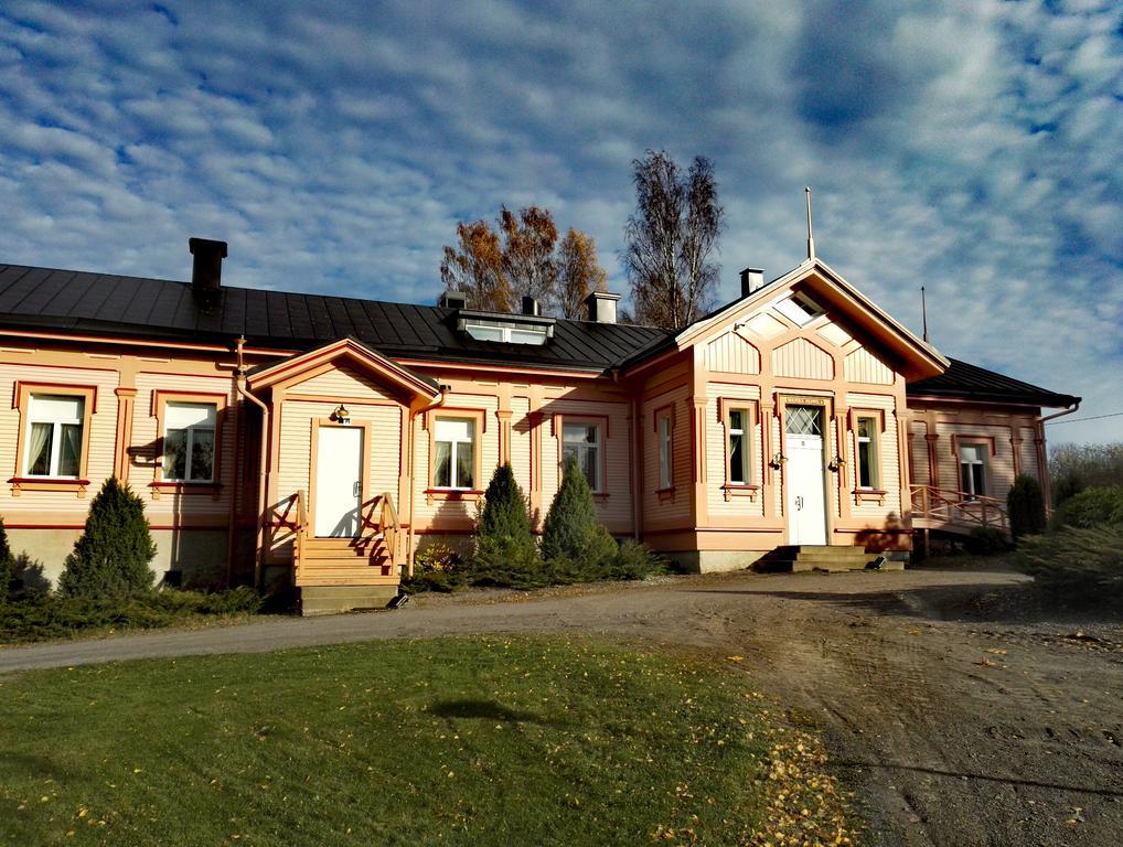 Savonlinnan Kansanopisto - Wanha Pappila Exterior photo